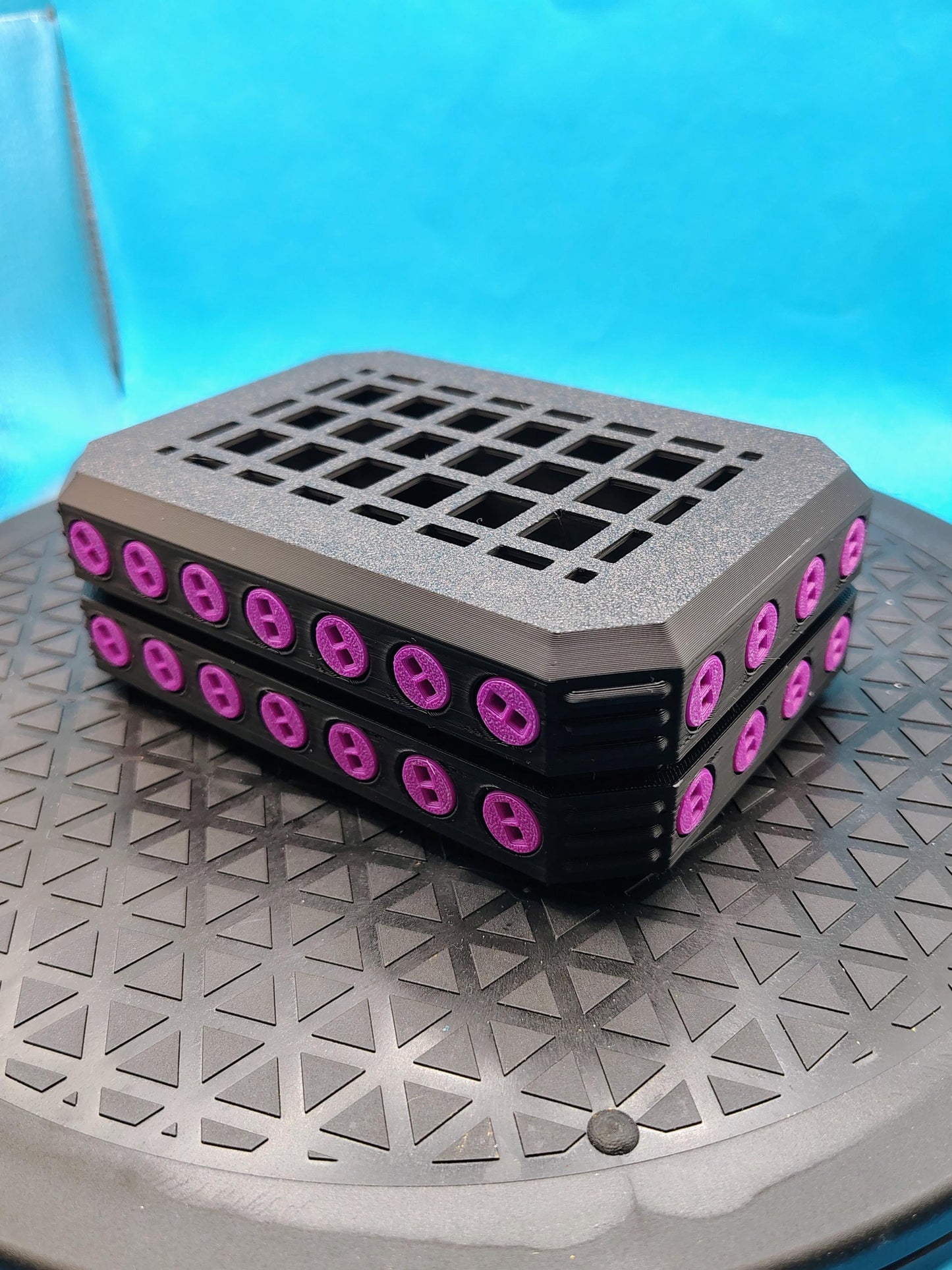 Annoying Gift Box | 44 Screw Puzzle Prank, Funny Gag Gift
